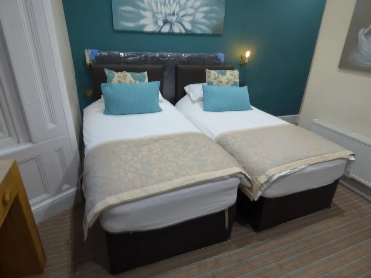 Мини-отель Wheldale Hotel Castleford