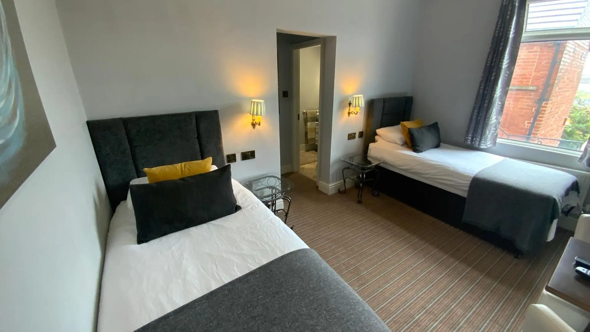 Wheldale Hotel Castleford Великобритания