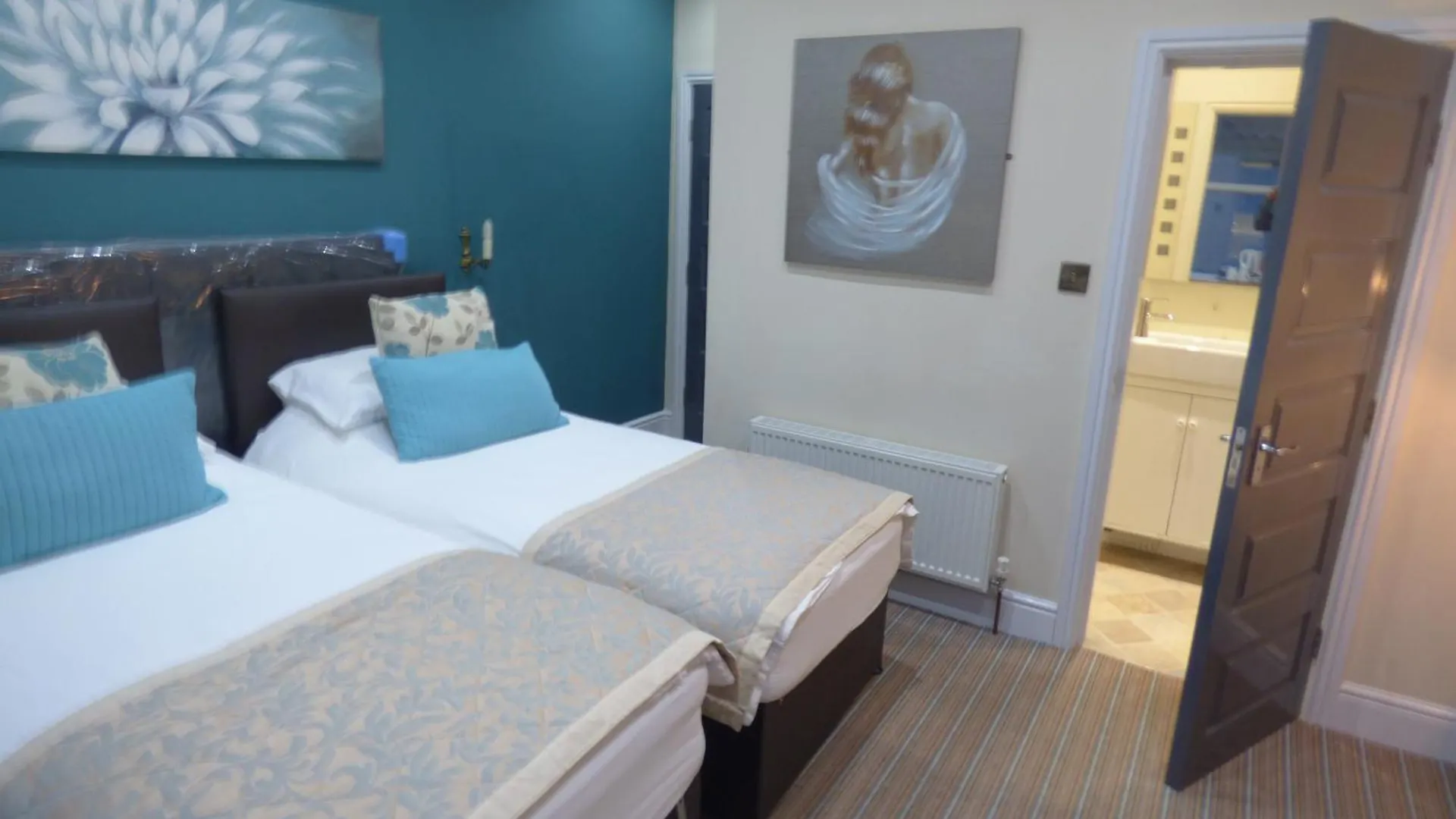 ** Мини-отель Wheldale Hotel Castleford Великобритания