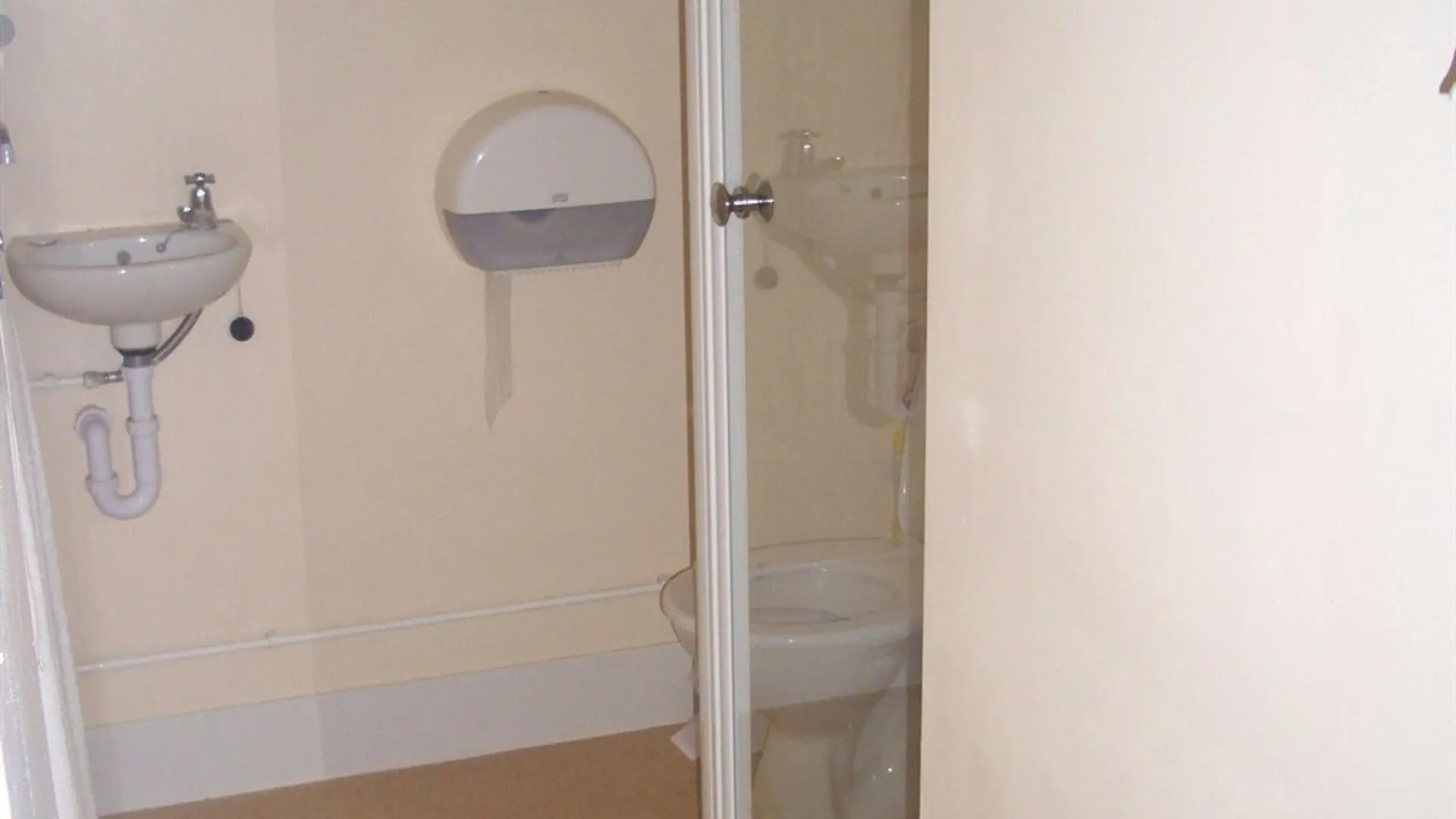 ** Мини-отель Wheldale Hotel Castleford Великобритания